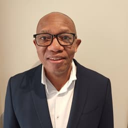 Dr Lenny Modisane